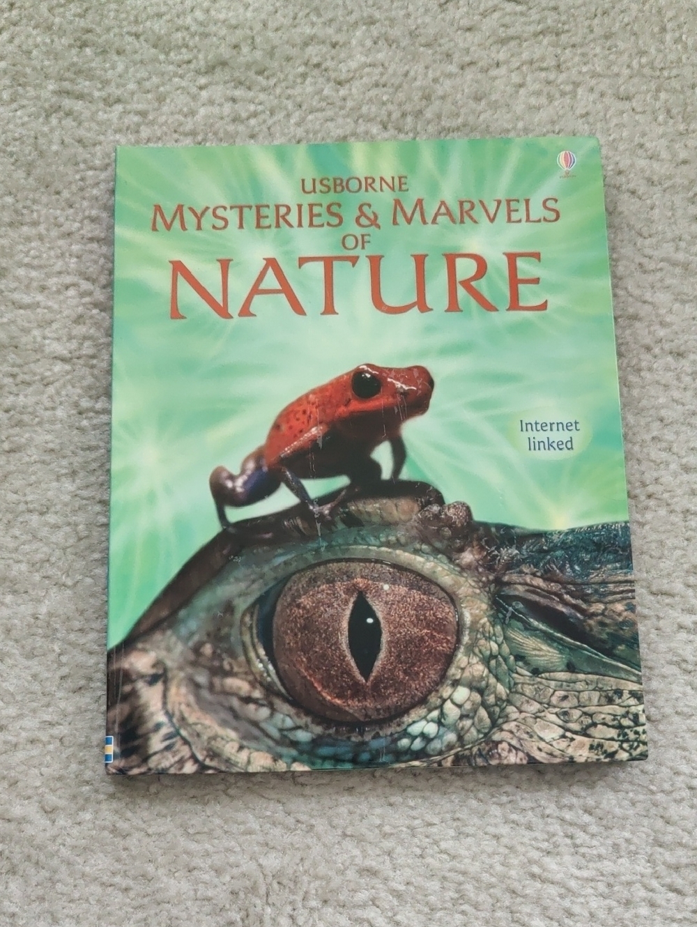 Usborne Mysteries & Marvels of Nature Green Cover Y2K Retro Animal Paperback